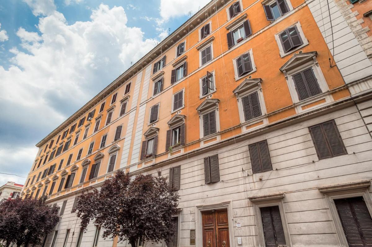 Femasuites Rome Bagian luar foto